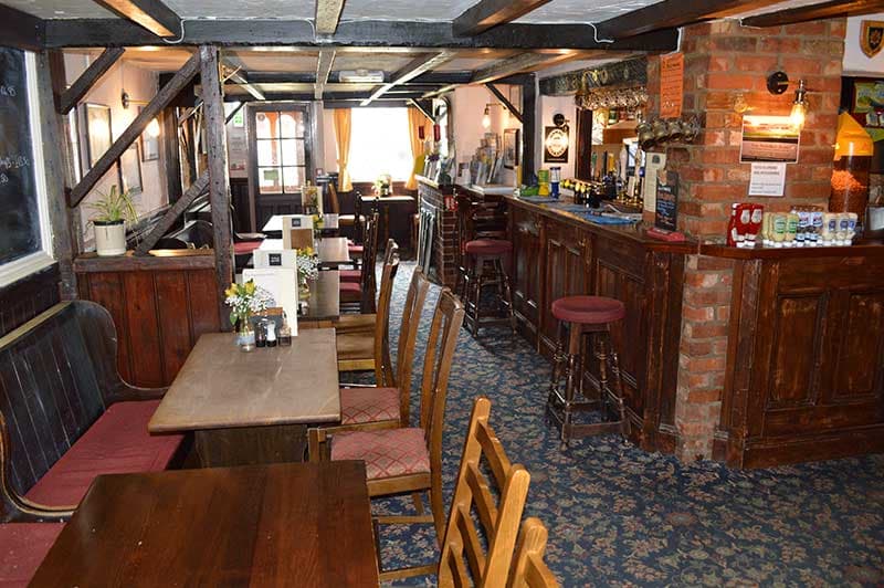 Foresters Arms, Restaurant